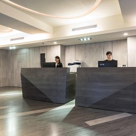 Tomorrow Hotel Taipei Extérieur photo