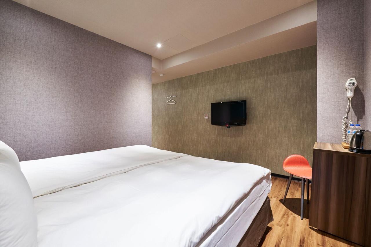 Tomorrow Hotel Taipei Extérieur photo